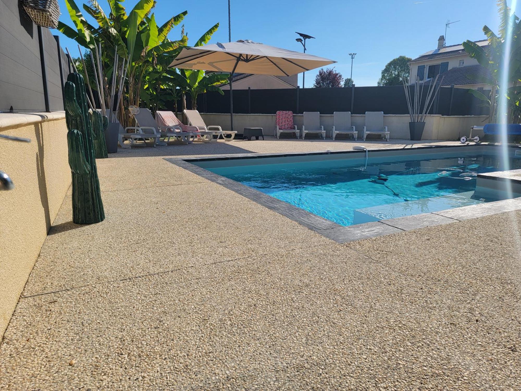 Villa Des Oliviers Sublime Villa Avec Piscine Chauffee Et Privee Et Baby Foot Bon-Encontre Bagian luar foto